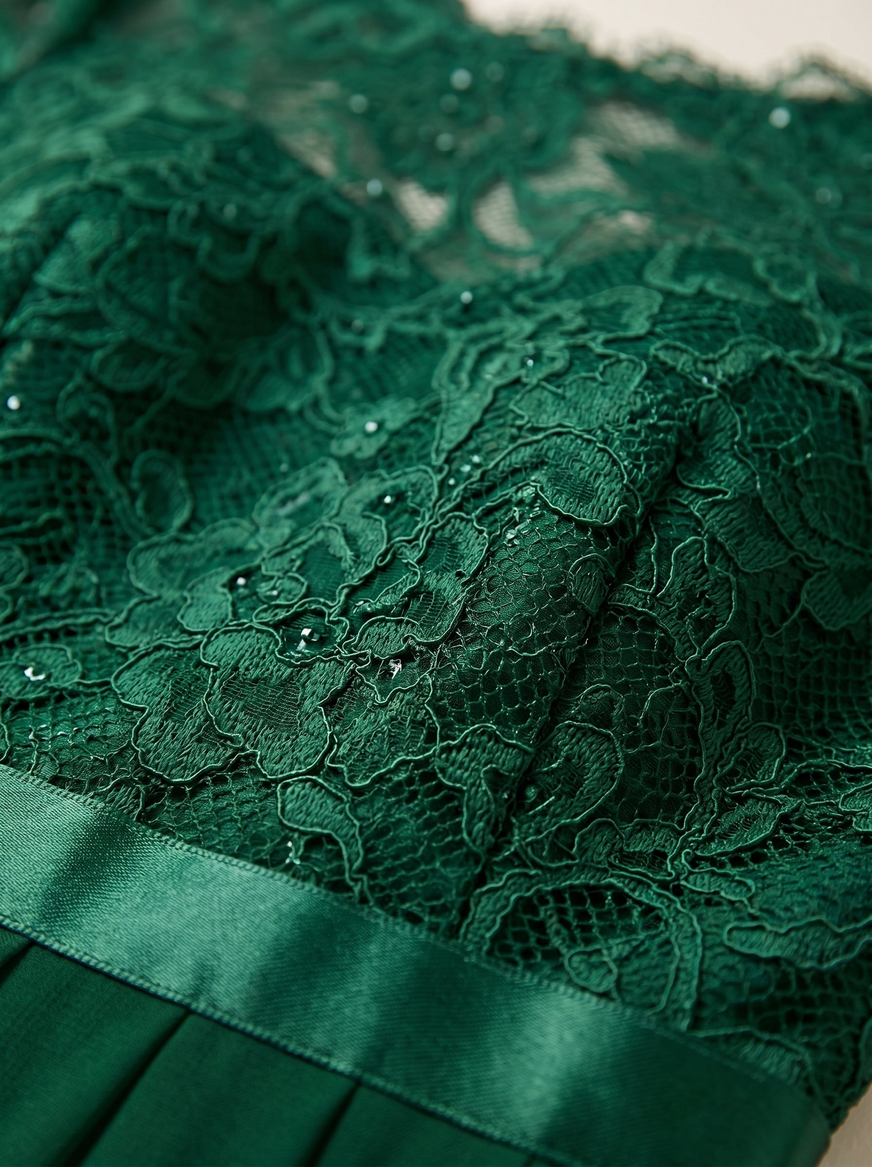 Iris | Elegant Lace Maxi Formal Evening Dress with Quarter Sleeves