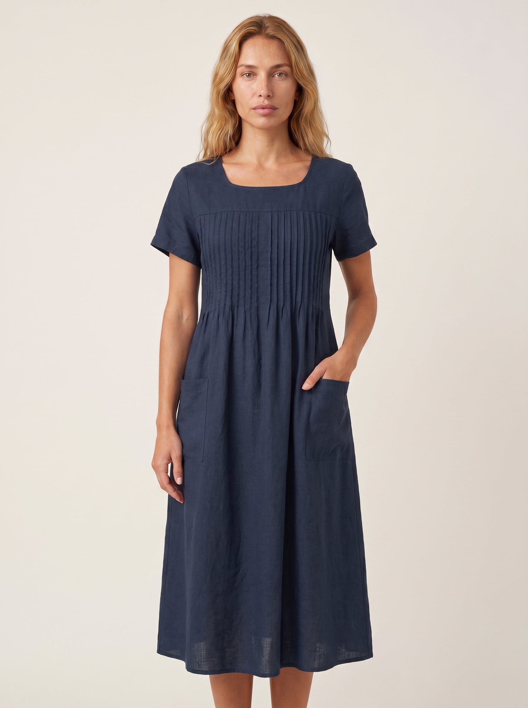Isla | Effortless Short Sleeve A-Line Midi Day Dress with Side Pockets